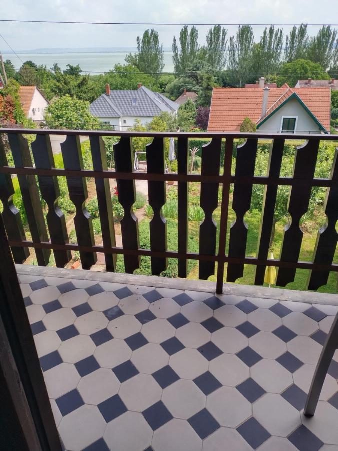 Ibolya Apartman Apartment Badacsony ภายนอก รูปภาพ